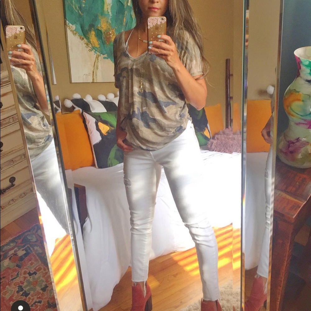 Camo V Neck Oversized Tee